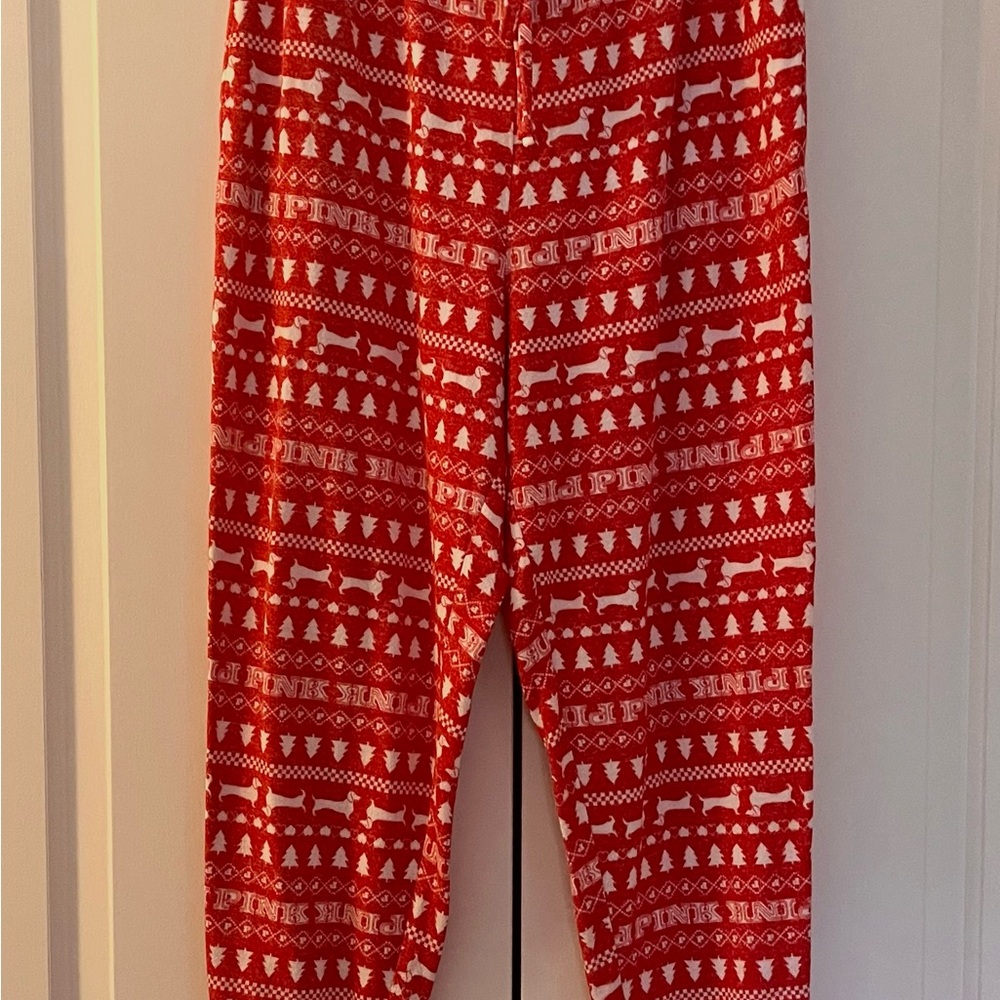 Festive women’s cozy pajamas pants